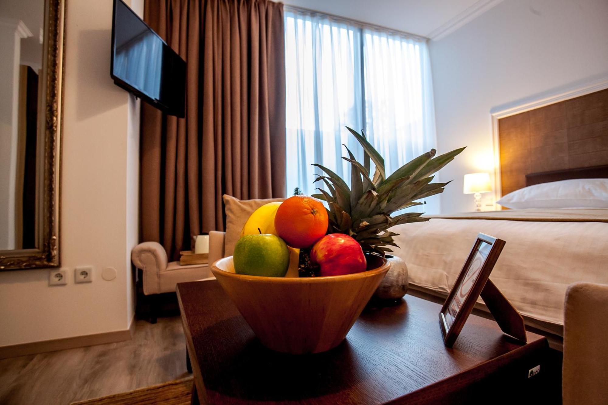 Flex Selfcheckins - Zagreb - Hostel - 8 Rooms - City Centre Εξωτερικό φωτογραφία