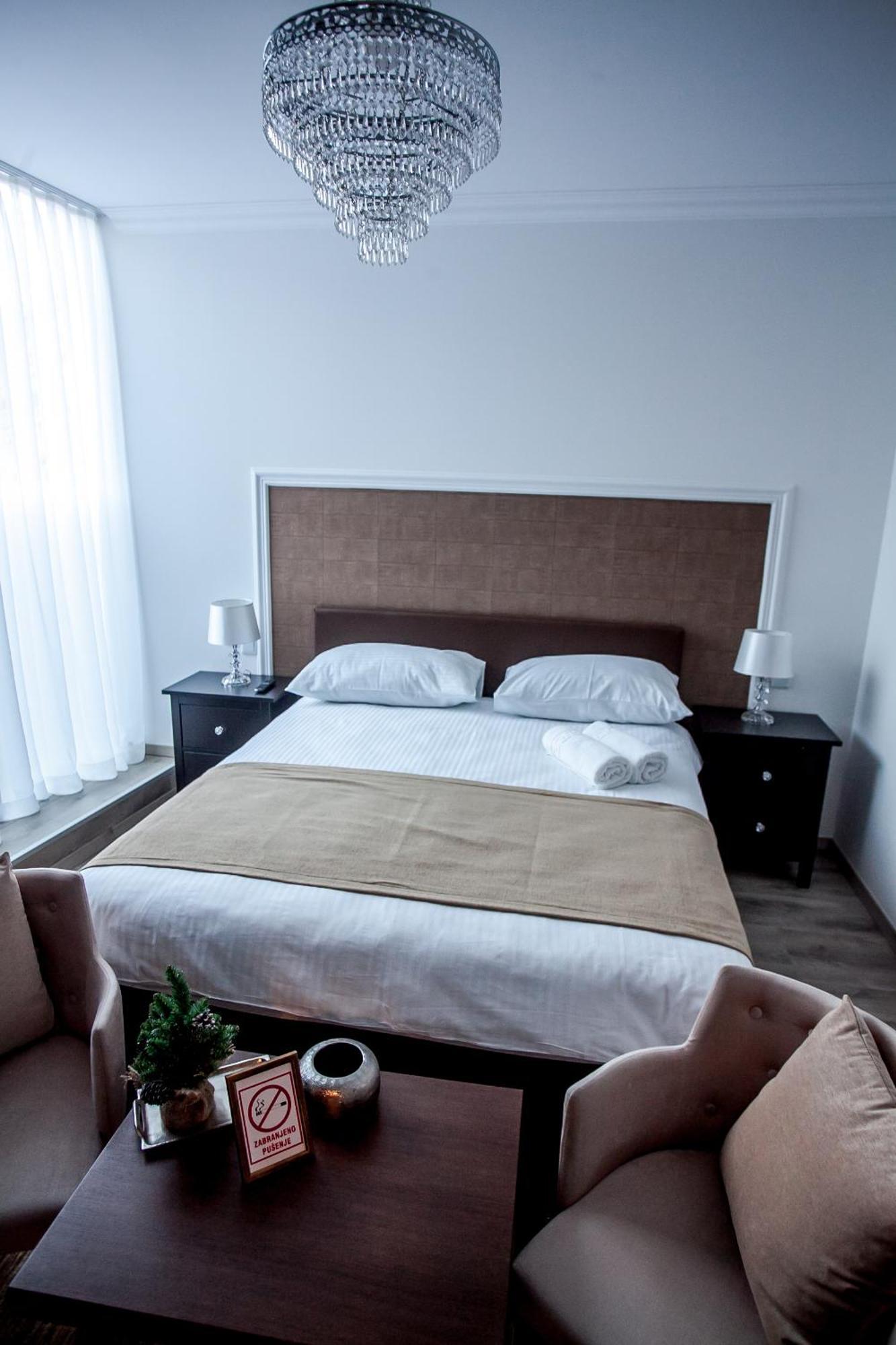 Flex Selfcheckins - Zagreb - Hostel - 8 Rooms - City Centre Εξωτερικό φωτογραφία
