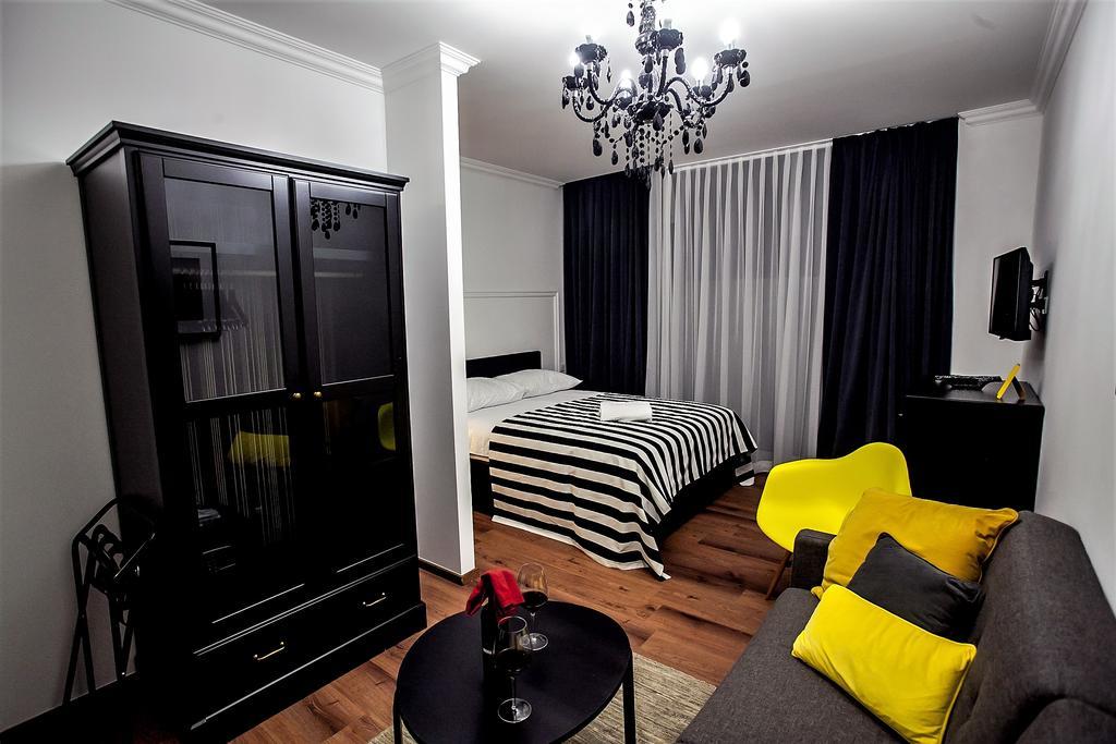 Flex Selfcheckins - Zagreb - Hostel - 8 Rooms - City Centre Εξωτερικό φωτογραφία