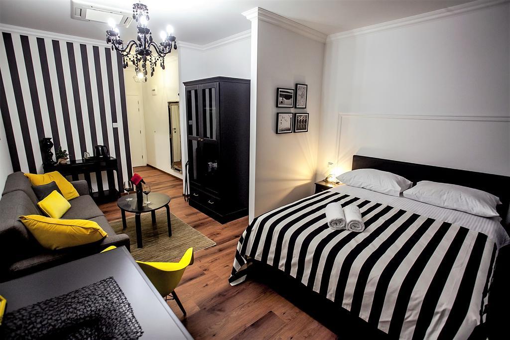 Flex Selfcheckins - Zagreb - Hostel - 8 Rooms - City Centre Εξωτερικό φωτογραφία