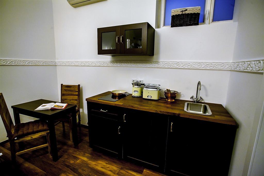 Flex Selfcheckins - Zagreb - Hostel - 8 Rooms - City Centre Εξωτερικό φωτογραφία