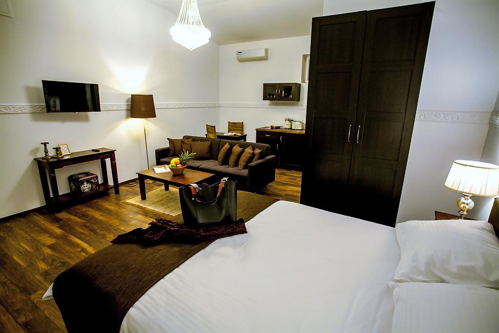 Flex Selfcheckins - Zagreb - Hostel - 8 Rooms - City Centre Εξωτερικό φωτογραφία